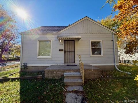 18808 Kingsville Street Harper Woods City MI 48225