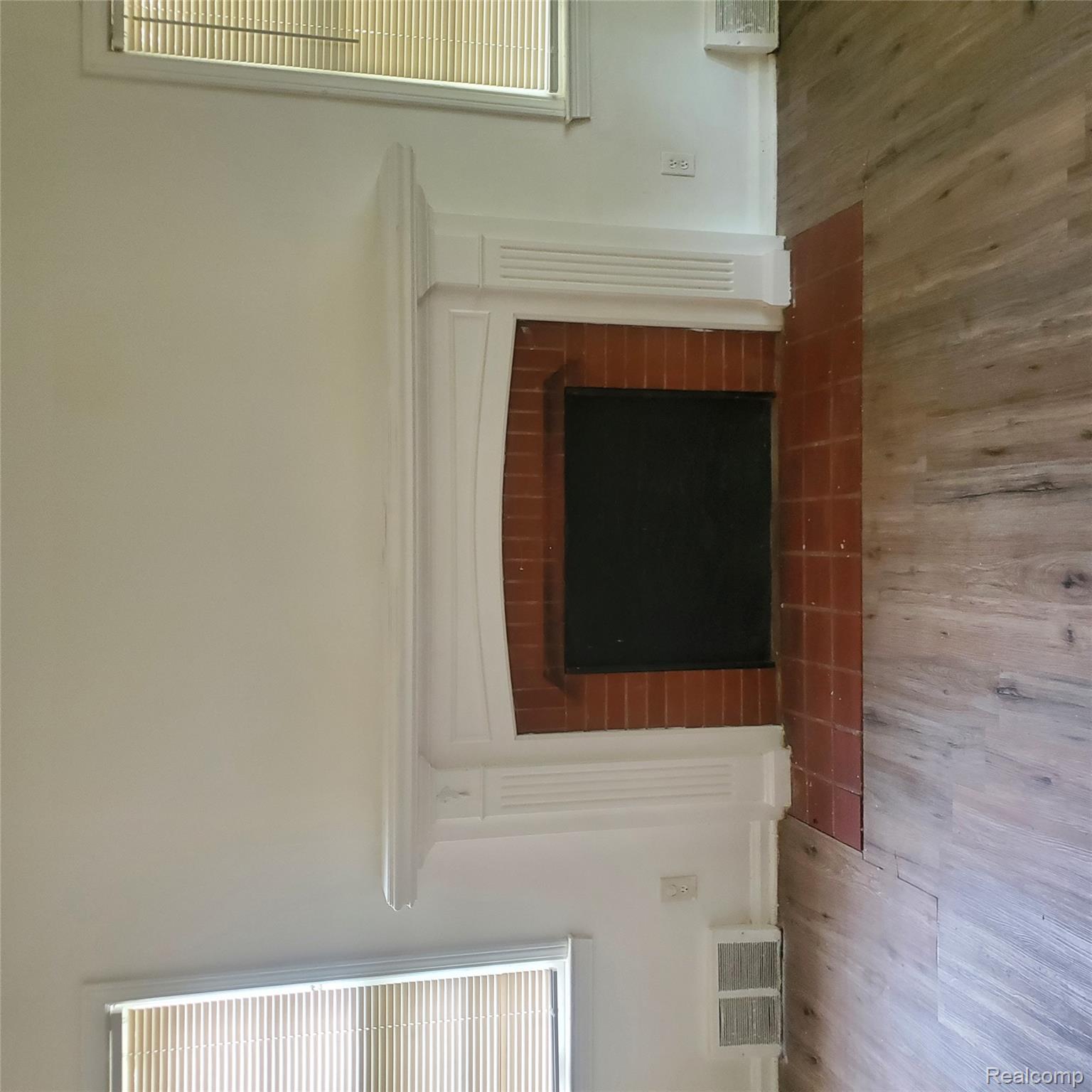 18681 Blackmoor Blackmoor Street