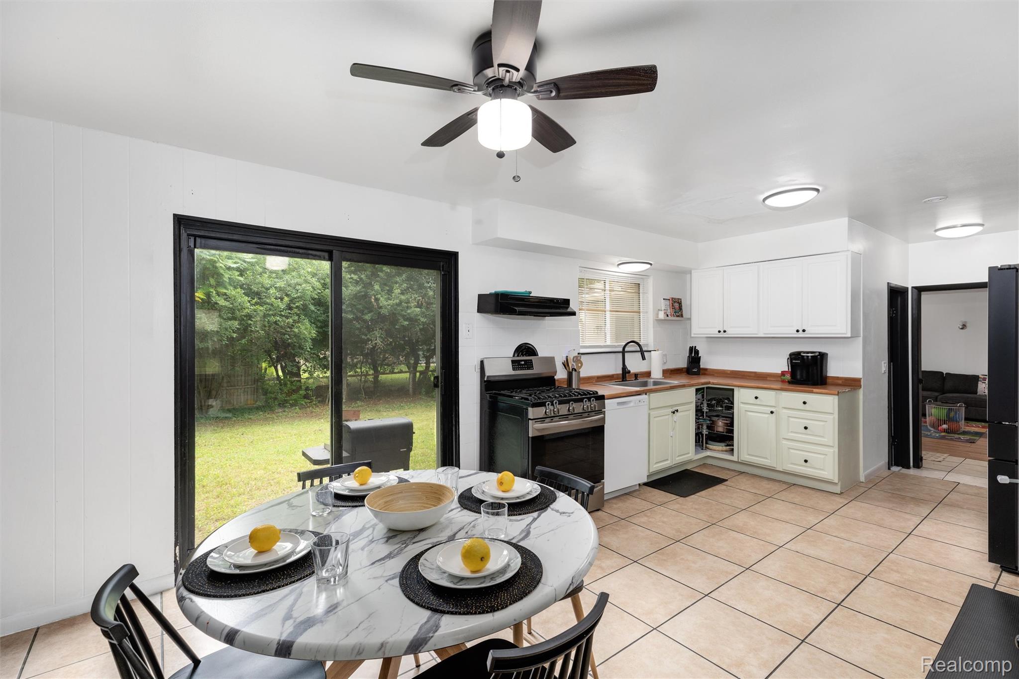 29239 Somerset Drive