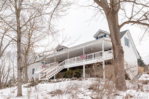 836 N Main Street Milford Village MI 48381