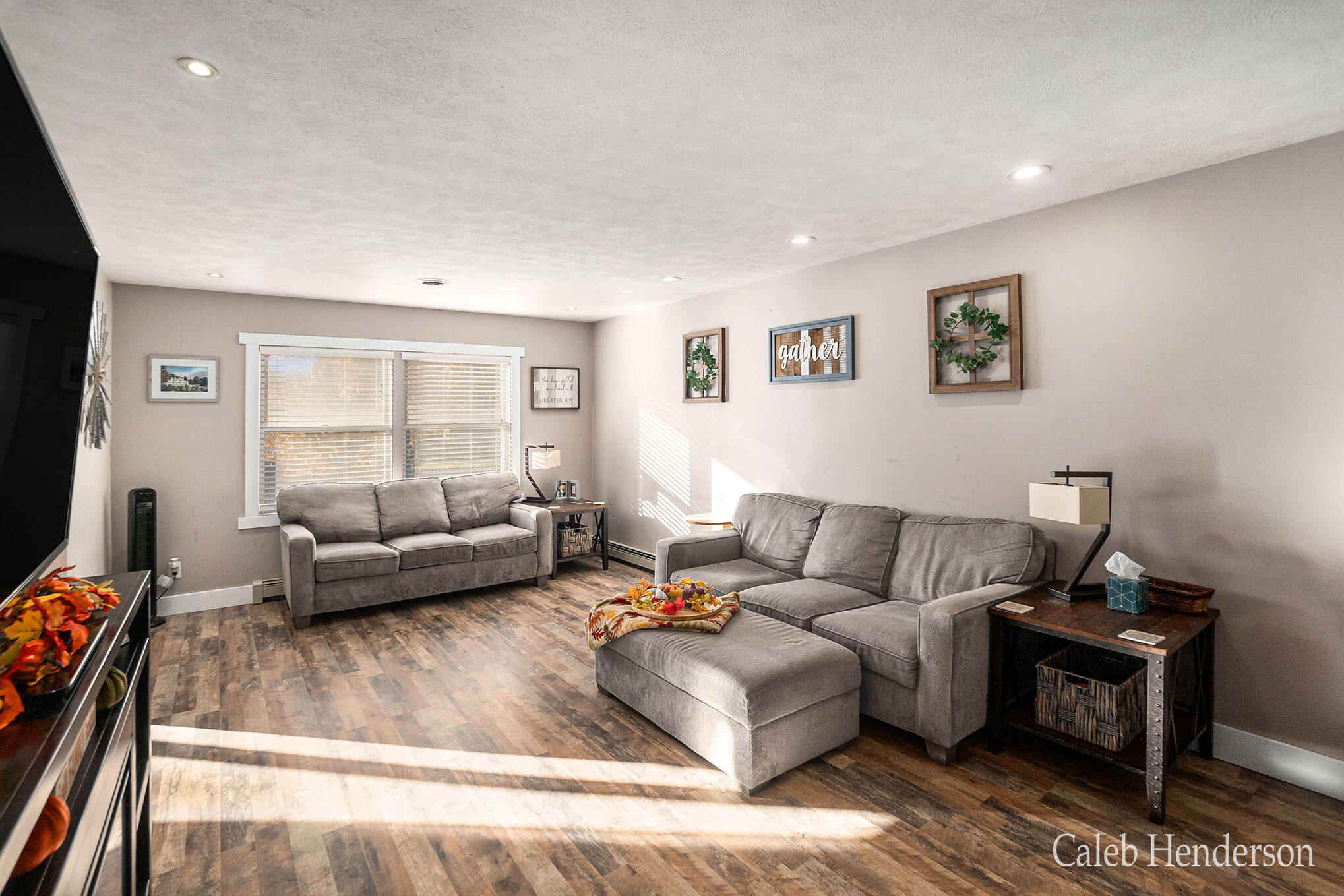 6787 Sunfield dr Drive SW