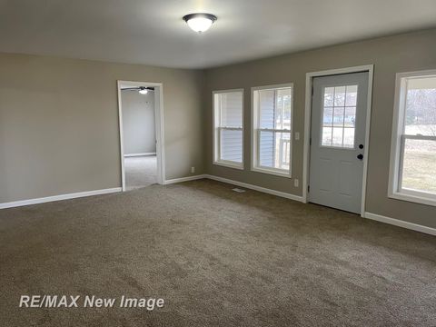 Tiny photo for 3874 E Kent Road, Ingersoll Township, MI 48623 (MLS # 61050201336)