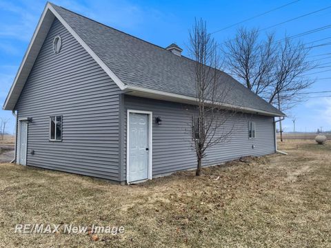 Tiny photo for 3874 E Kent Road, Ingersoll Township, MI 48623 (MLS # 61050201336)