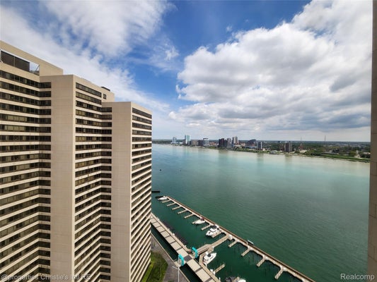 1001 W JEFFERSON AVE # 4D, DETROIT, MI 48226 - Image fc2939b40af2d7c686e2f2120b8901a0/3949978199
