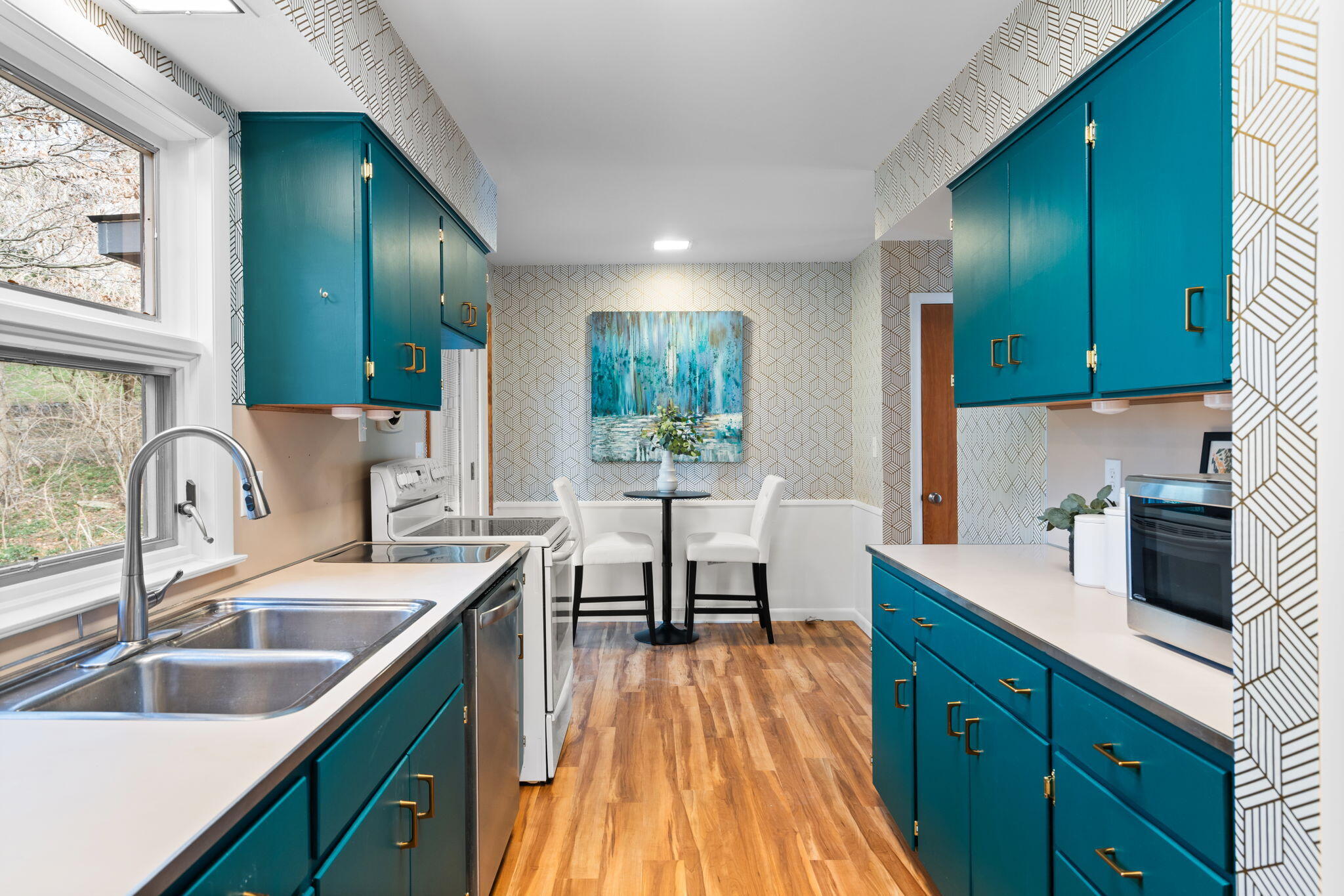 850 Arlington Boulevard