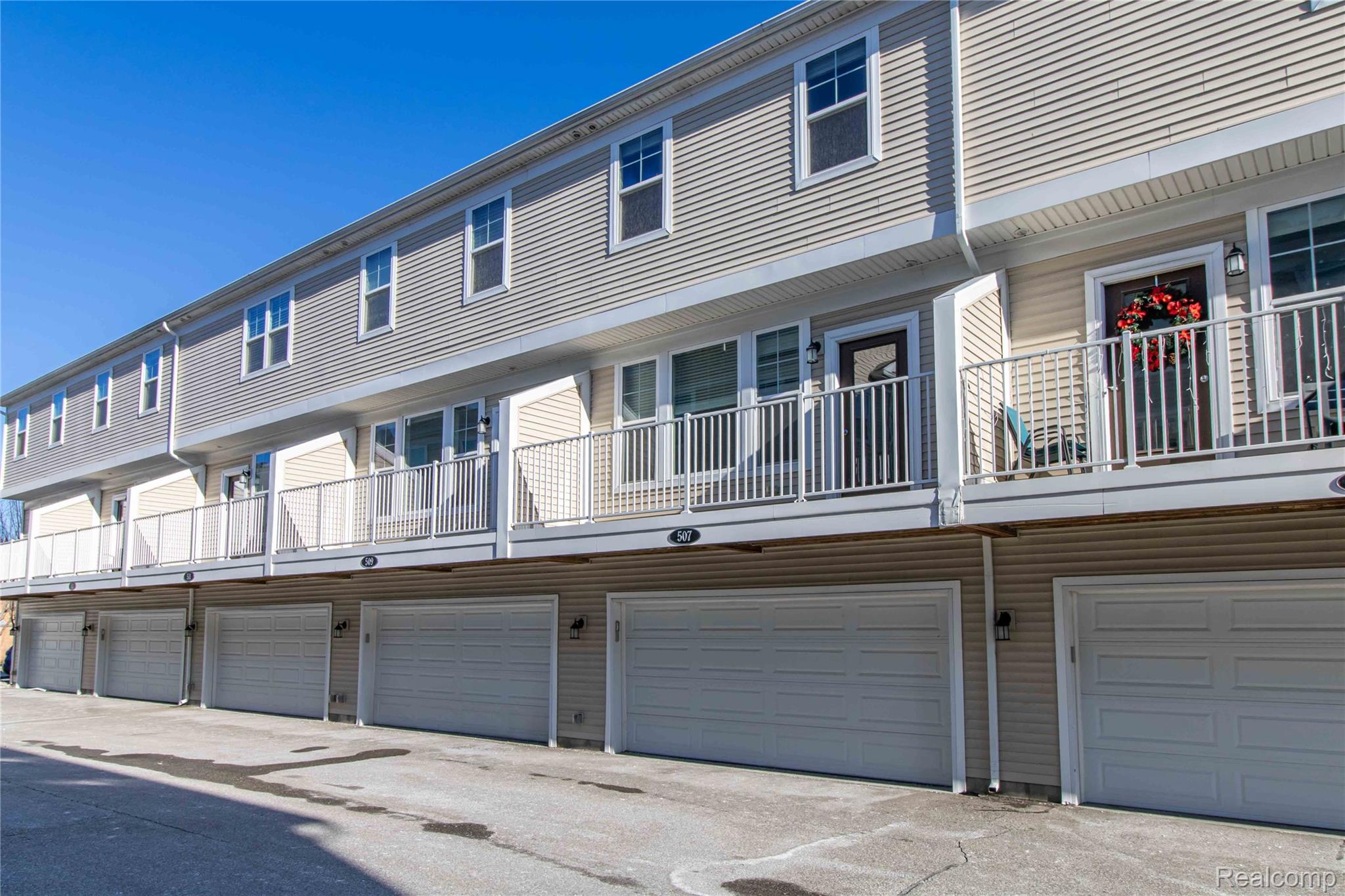 507 Midland Boulevard 26