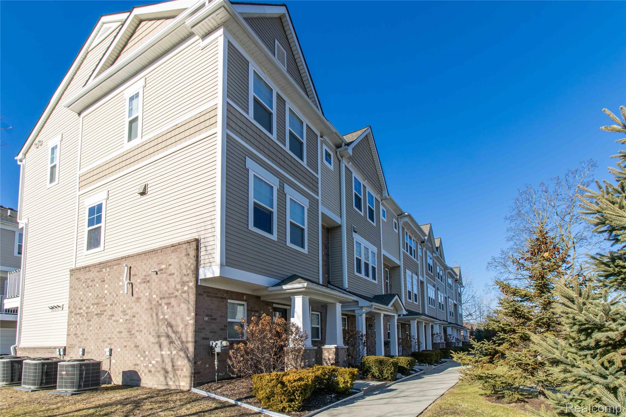 507 Midland Boulevard 26