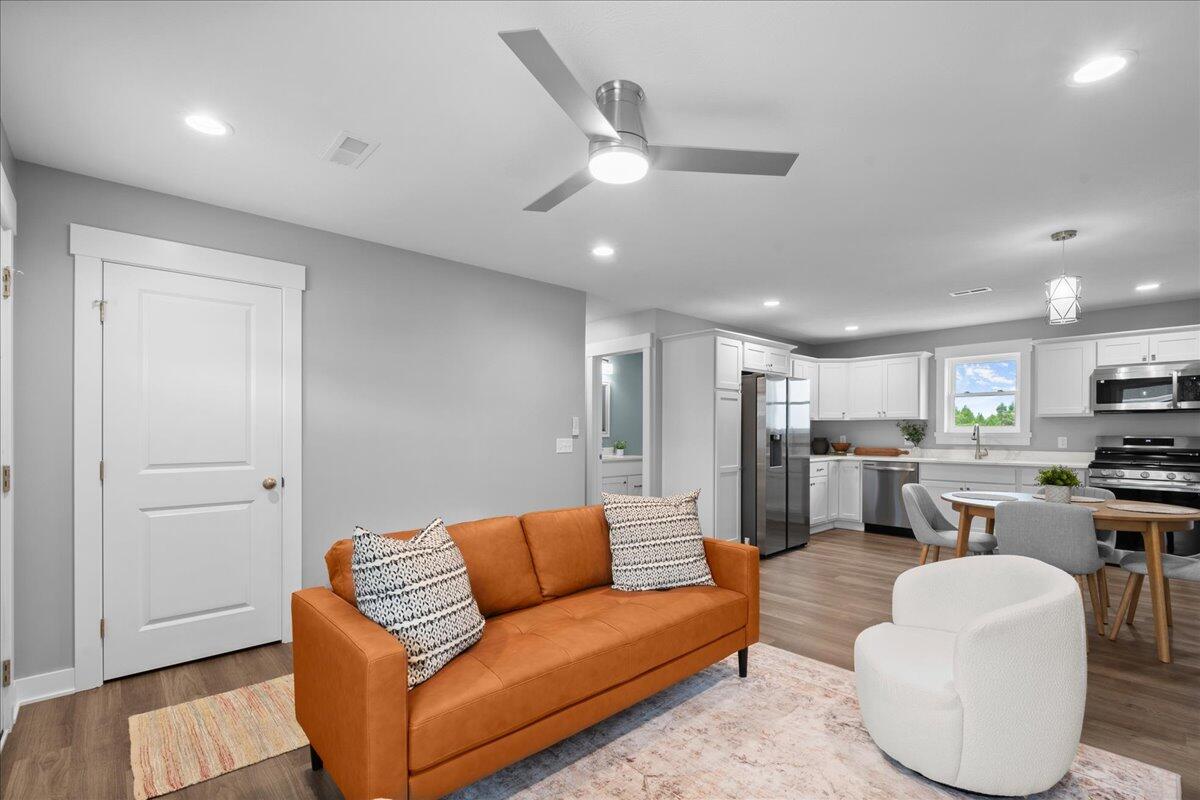 279 Aspen Hill Drive