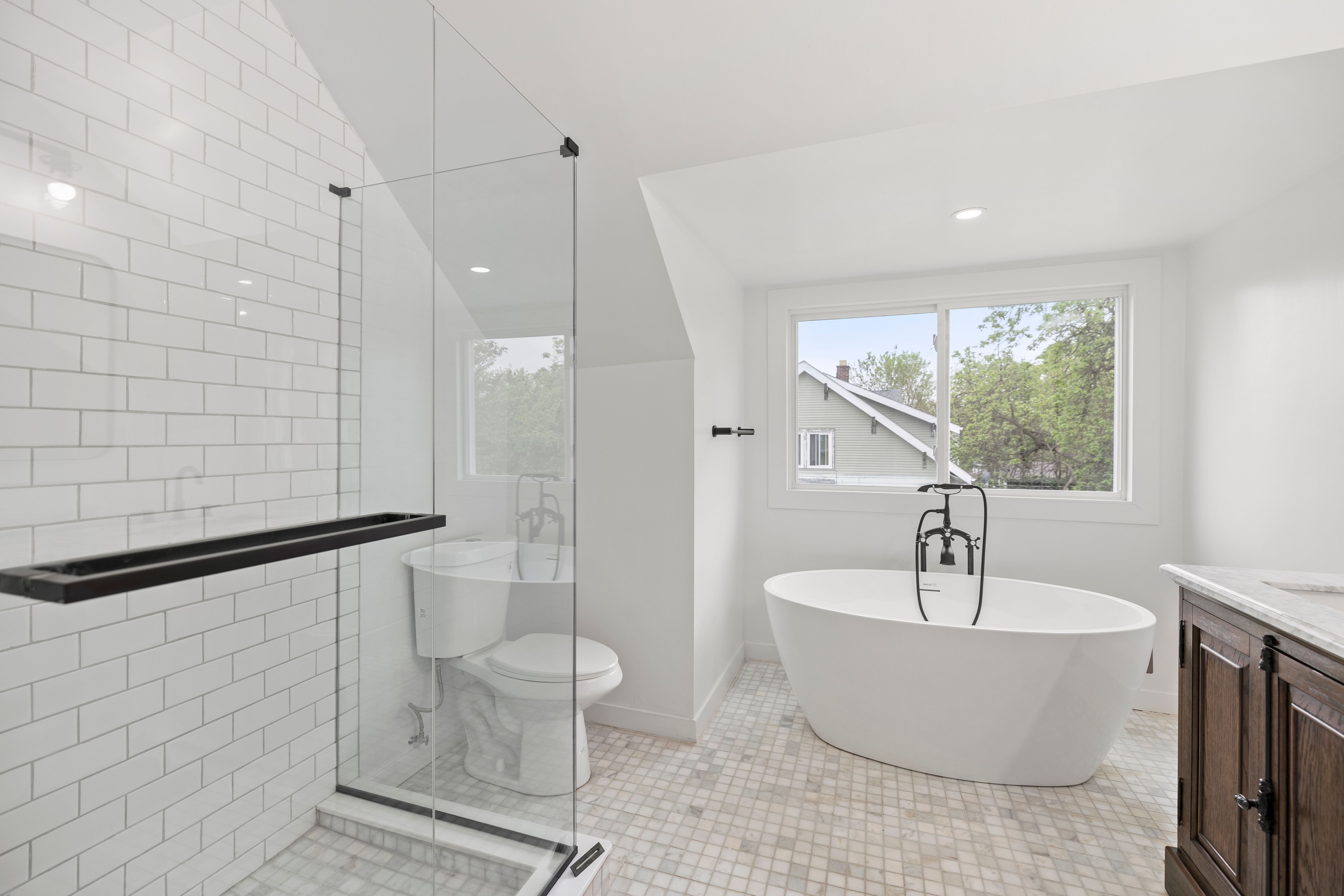 DetroitCity_Wayne, Michigan 48206, United States, 4 Bedrooms Bedrooms, ,2 BathroomsBathrooms,Residential,Active,97108