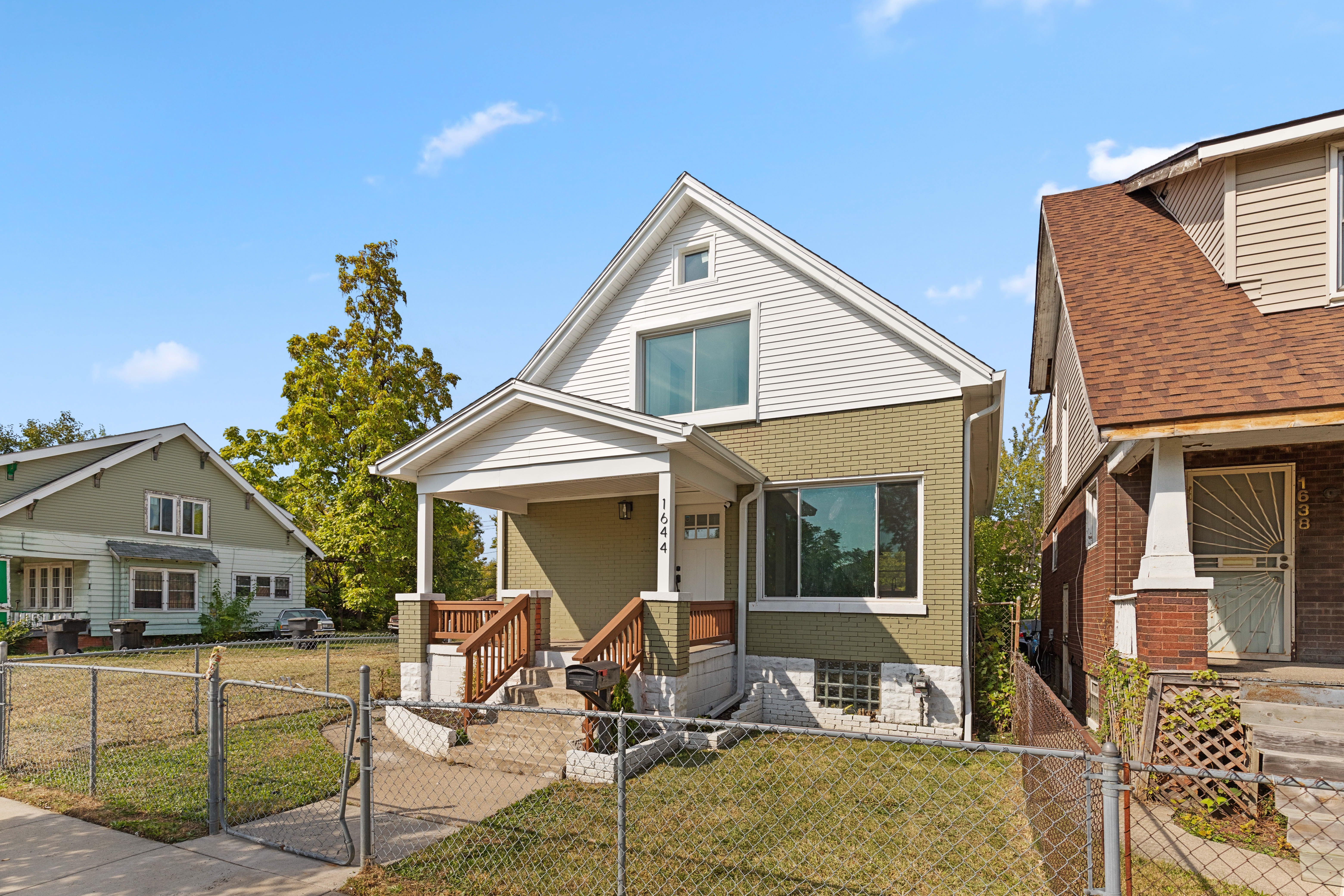 DetroitCity_Wayne, Michigan 48206, United States, 4 Bedrooms Bedrooms, ,2 BathroomsBathrooms,Residential,Active,97108