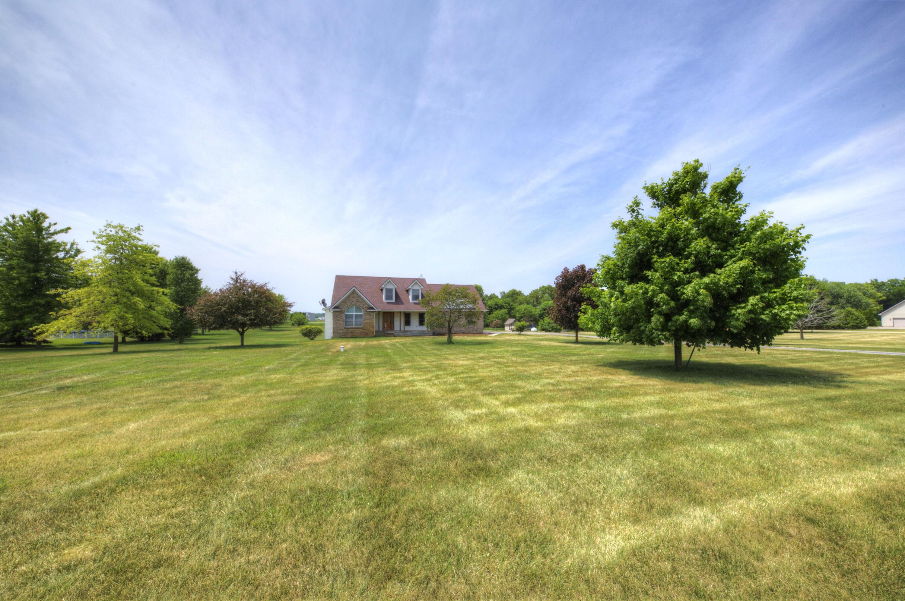 1062 Deer Valley Lane