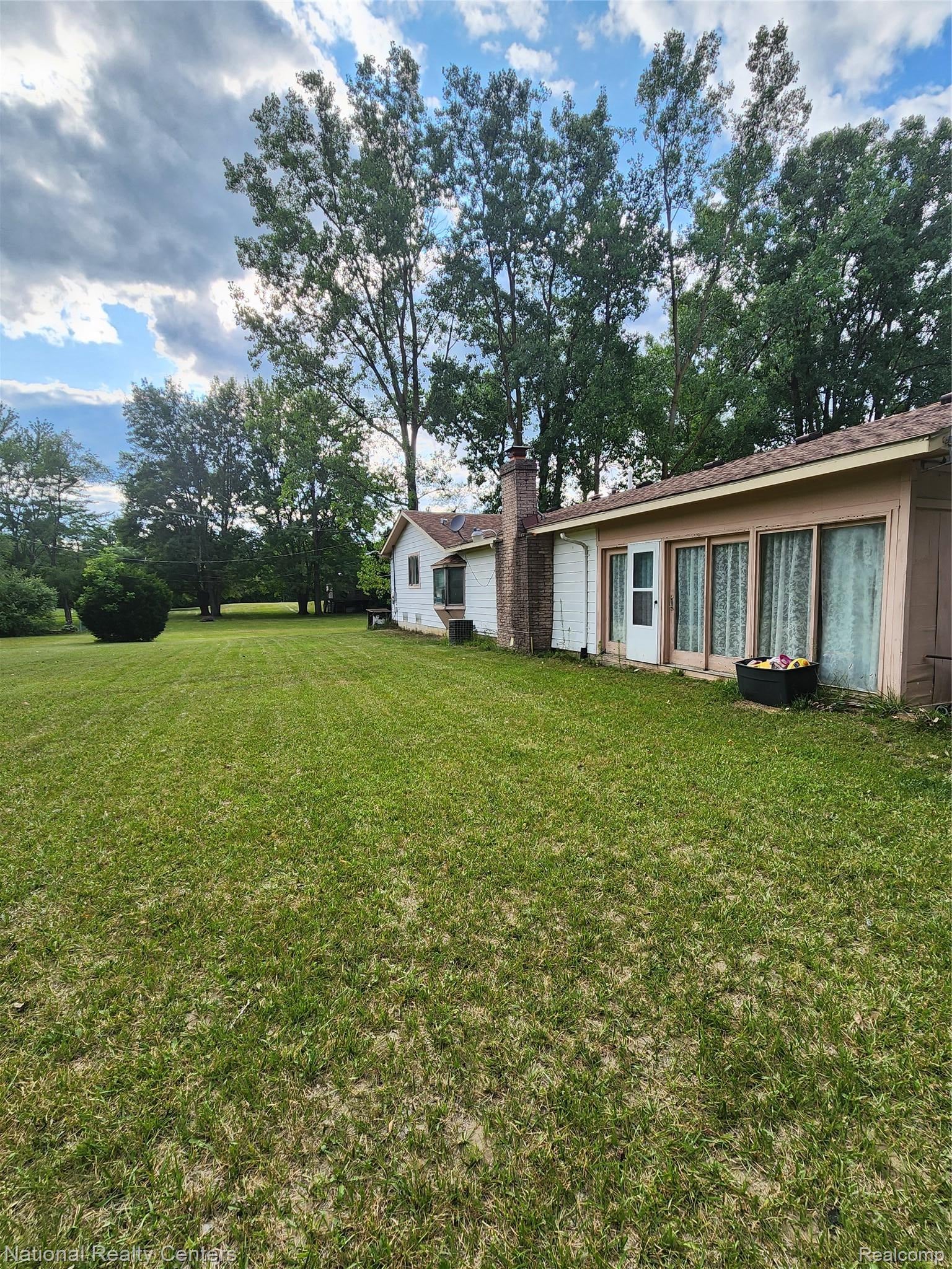 8112 Willow Road