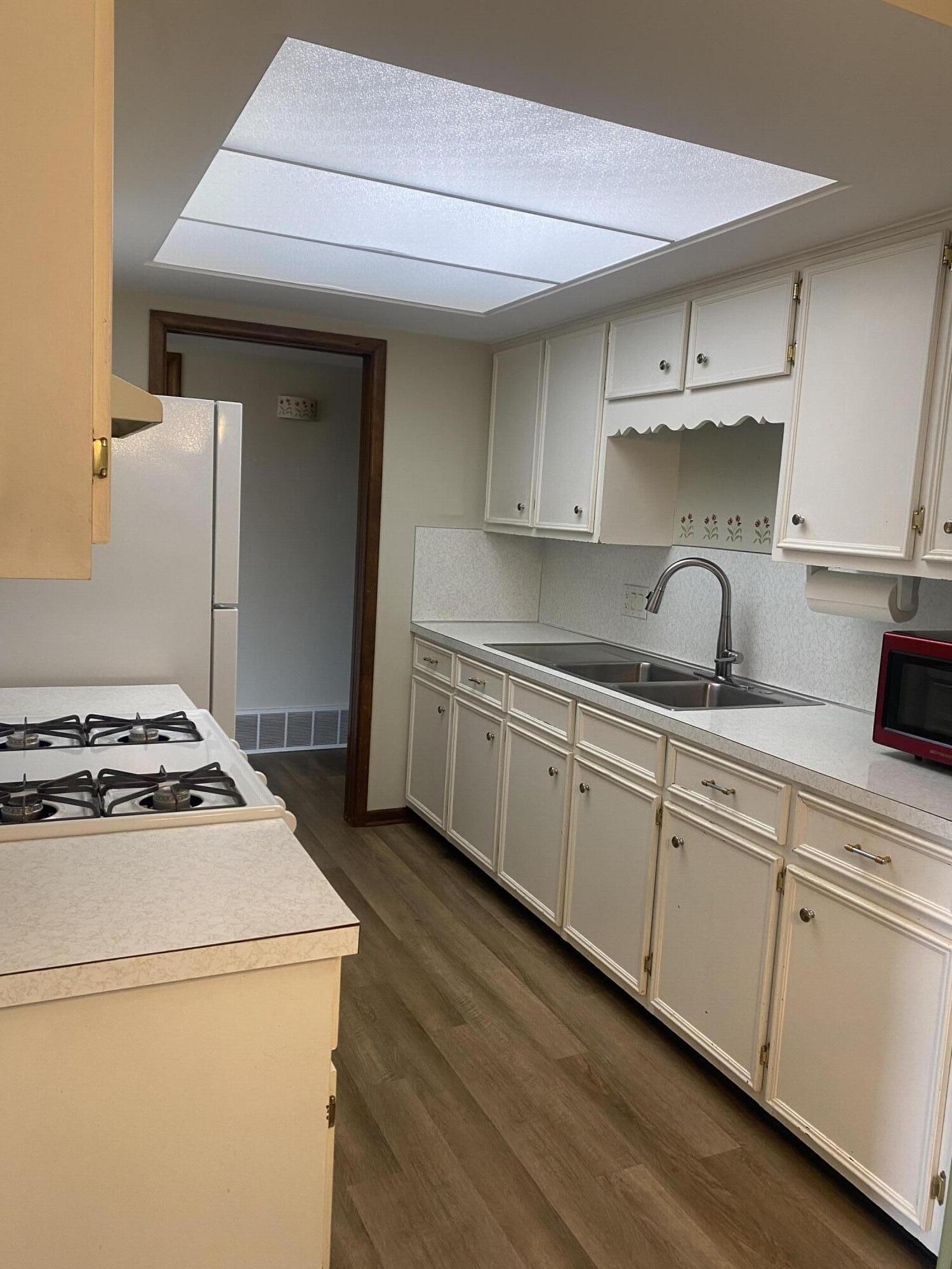 230 S State Street 15