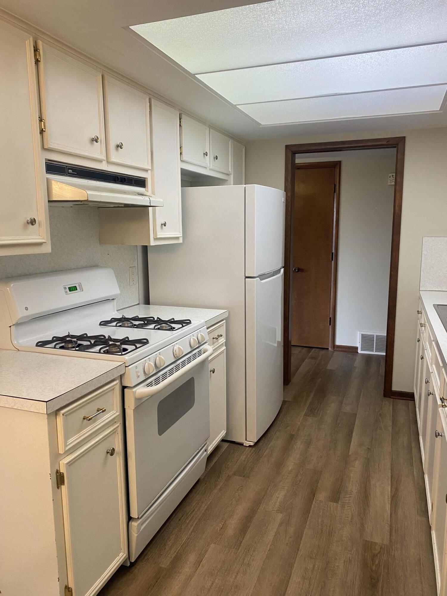 230 S State Street 15