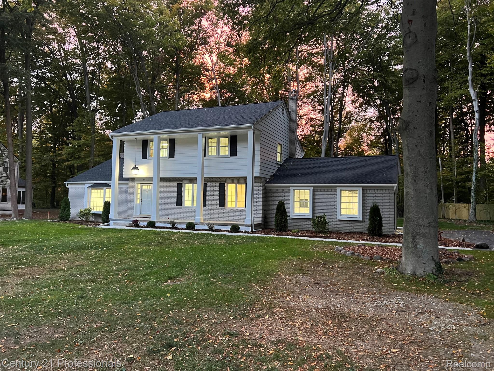 9421 Mapletree Drive