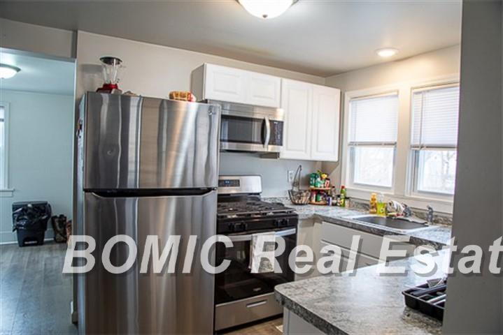 8190 Roosevelt Avenue