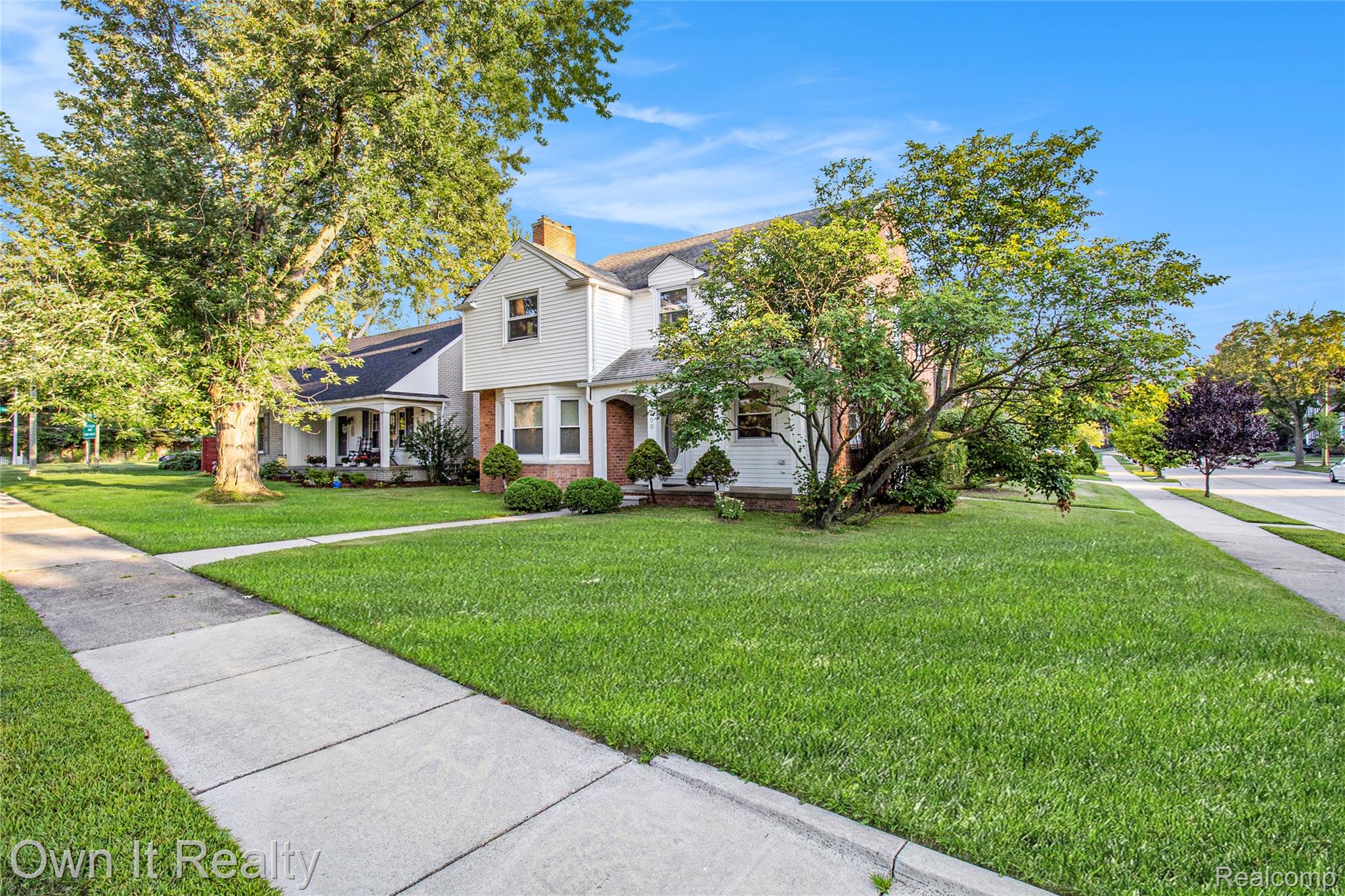 1000 S Denwood Street