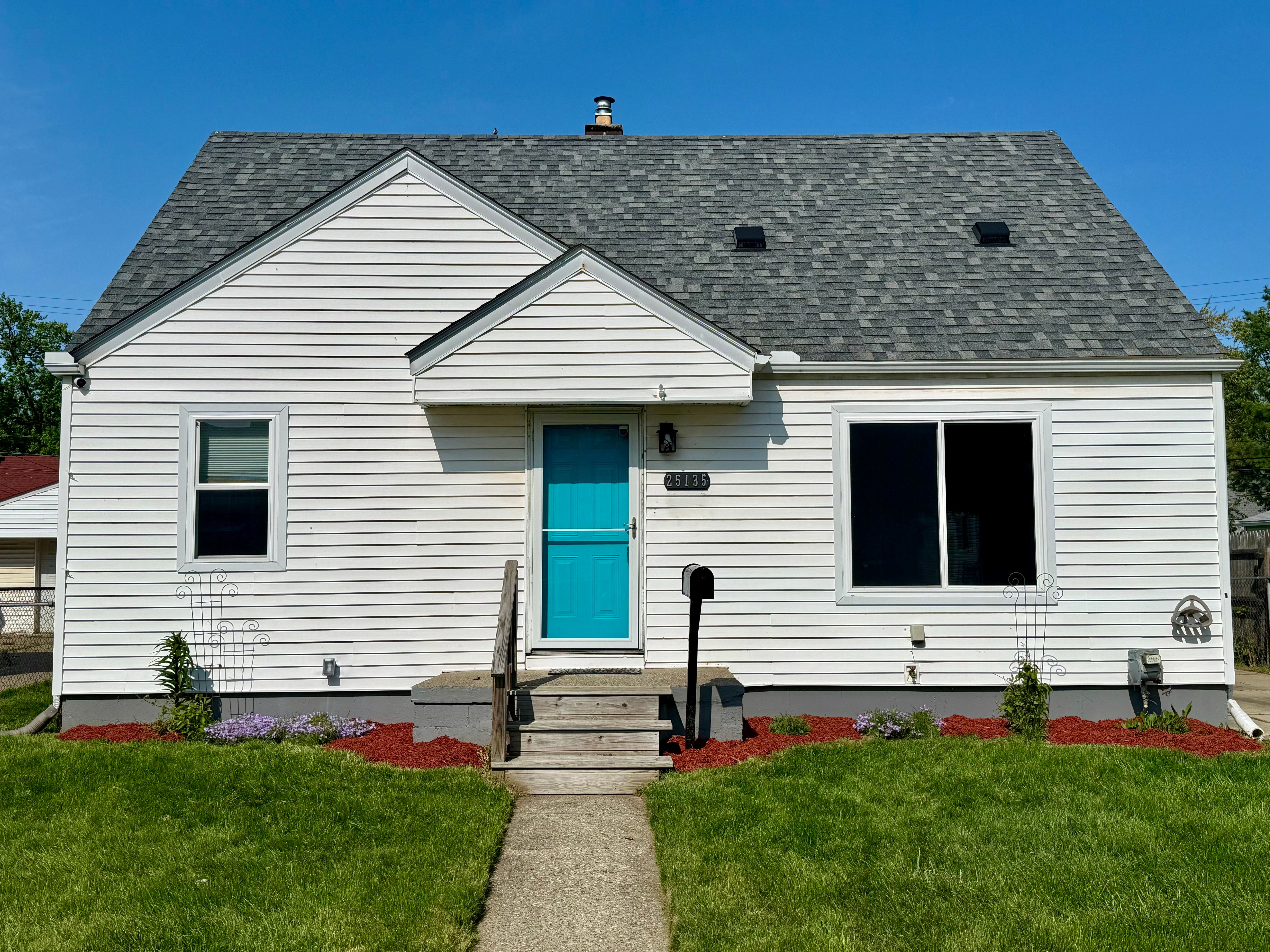 25135 BUICK Street