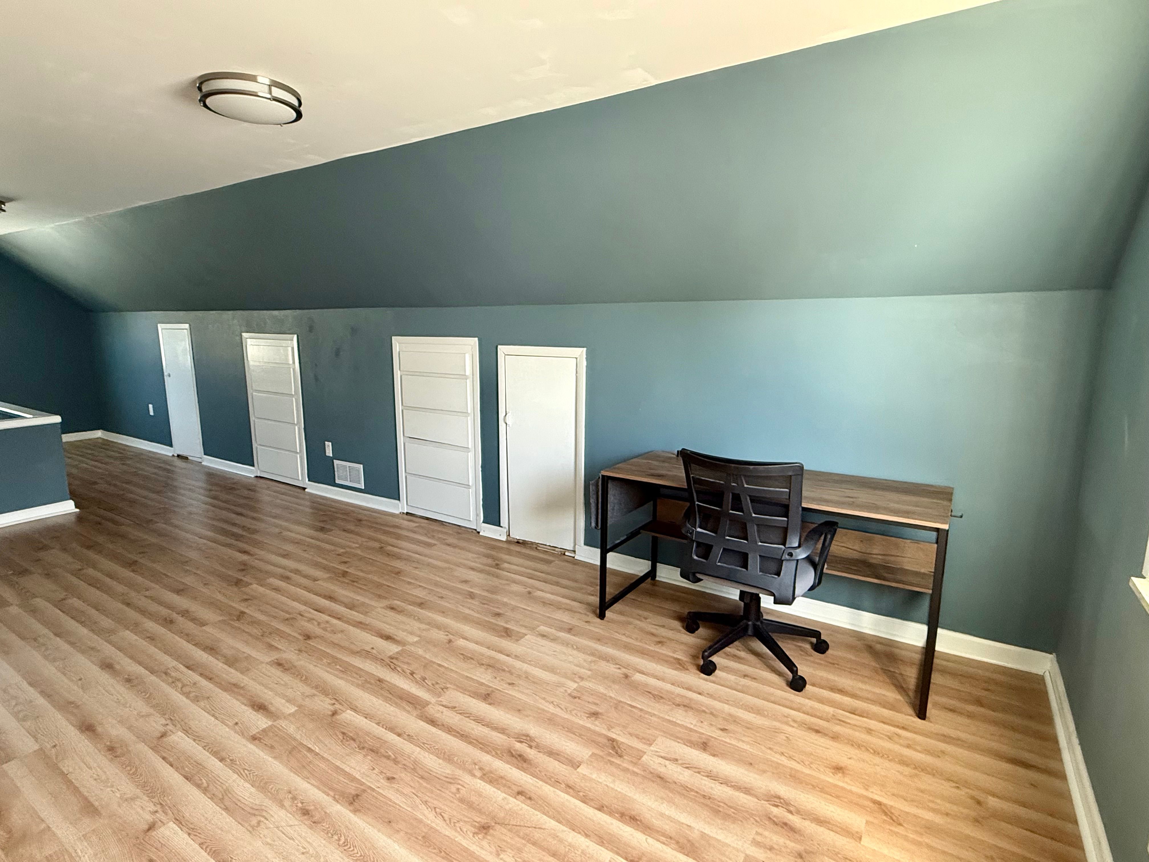 Roseville City, Michigan 48066, United States, 3 Bedrooms Bedrooms, ,1 BathroomBathrooms,Residential,Pending,125419