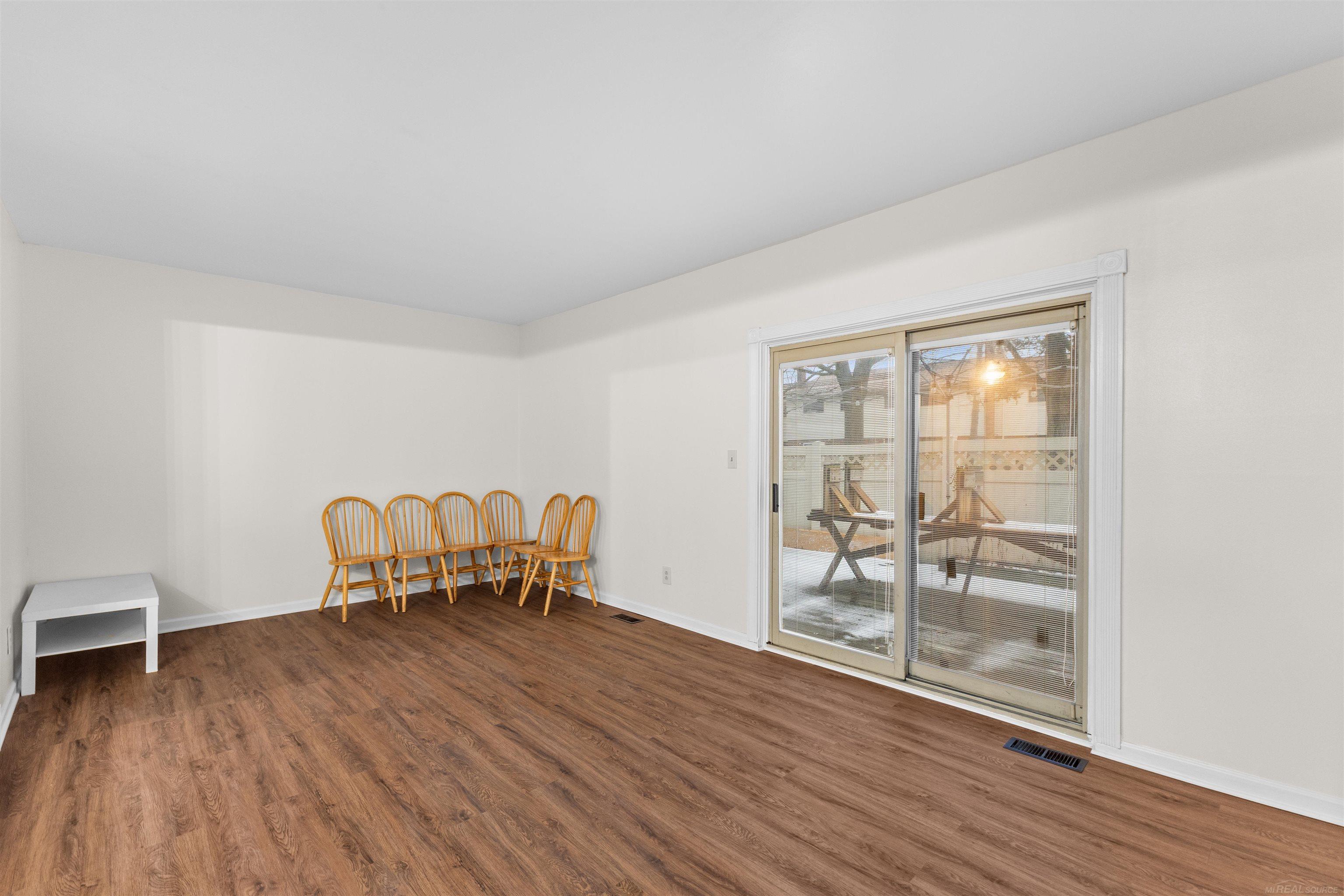 1812 E Thirteen Mile Road