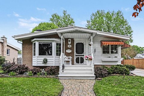 1116 N Magnolia Avenue Lansing Charter Township MI 48912