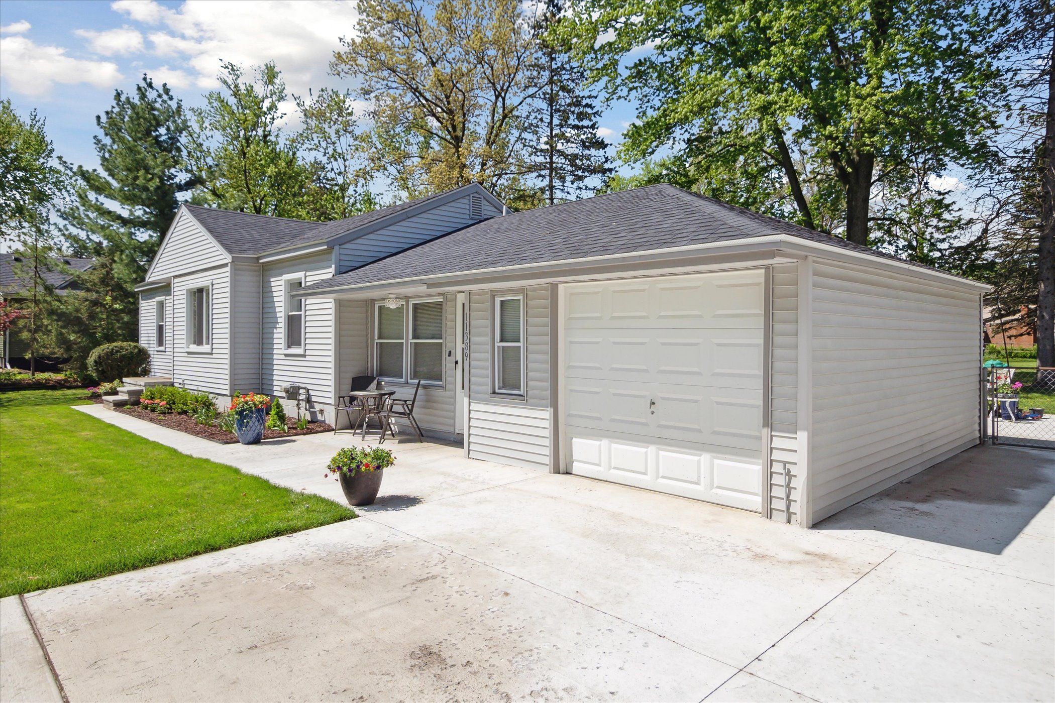 11389 GOLD ARBOR Road