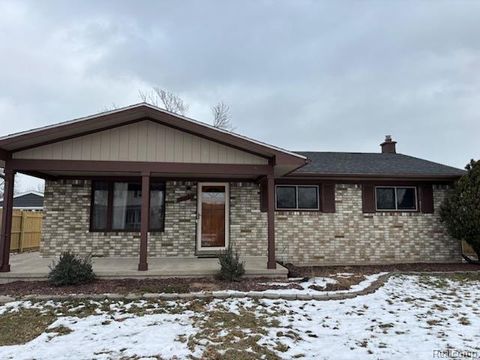 27681 MAYFAIR Avenue Brownstown Charter Township MI 48183
