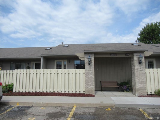 62341 ARLINGTON CIR UNIT 3, SOUTH LYON, MI 48178 - Image fc9f85a6cd883a607f630d63e22dadb6/1928166398