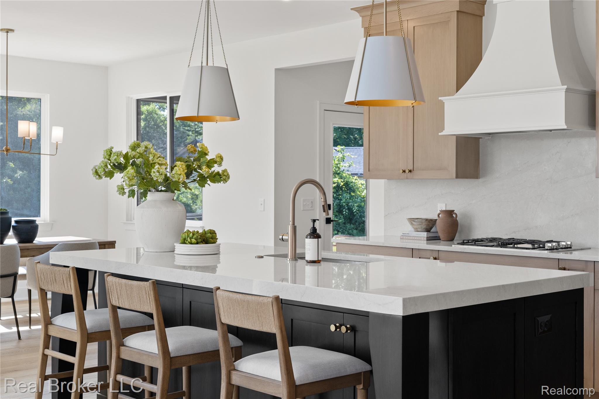 35837 Windridge Drive