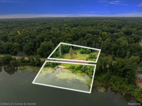 2770 Bogie Lake Road White Lake Charter Township MI 48386