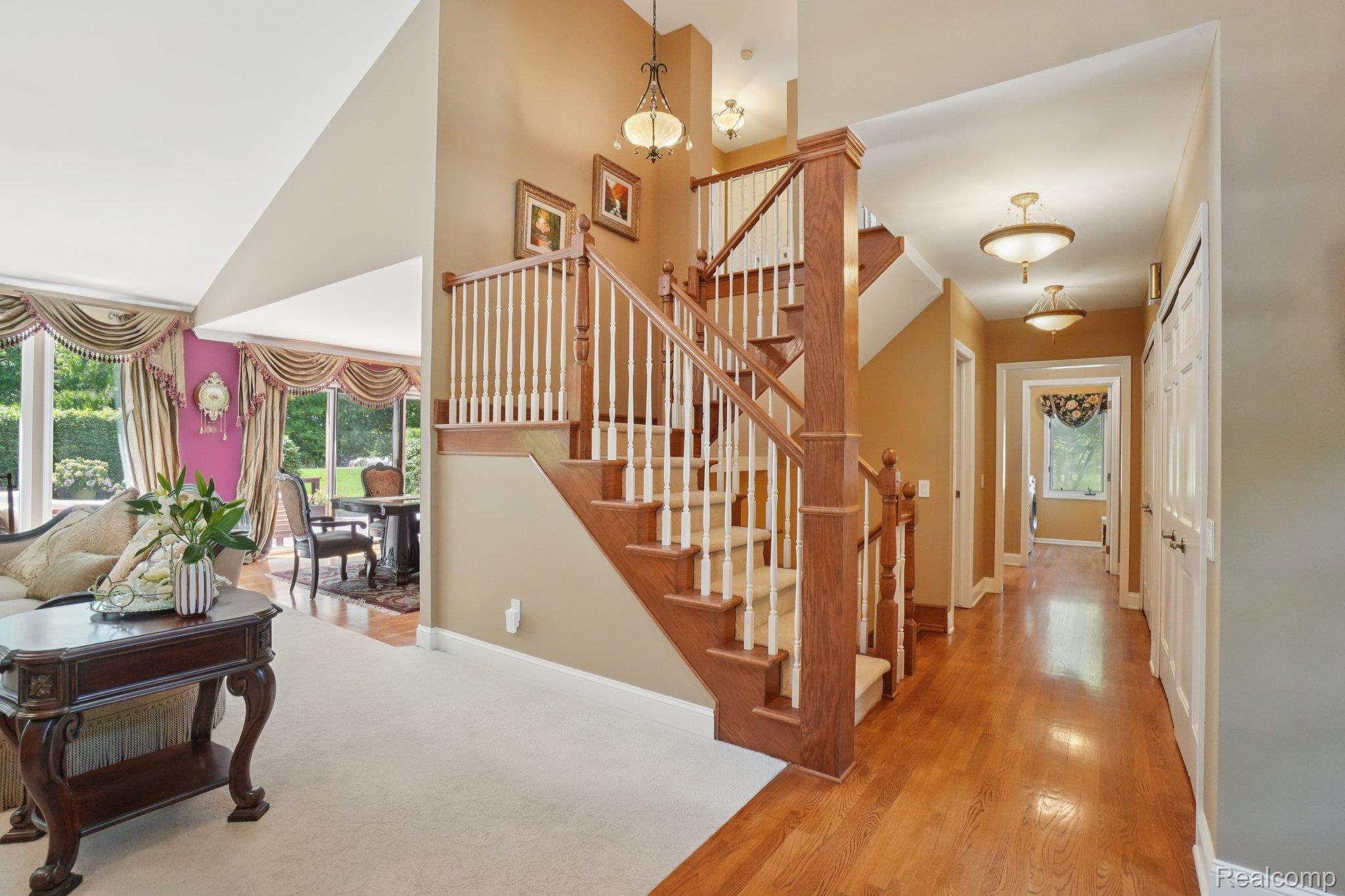 4541 Rivers Edge