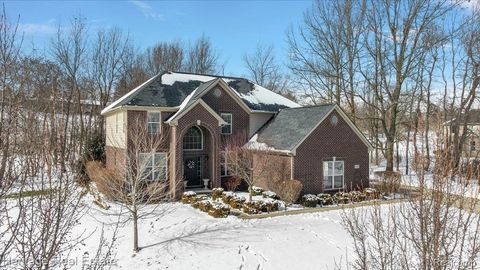 3816 High View Drive Oxford Charter Township MI 48371