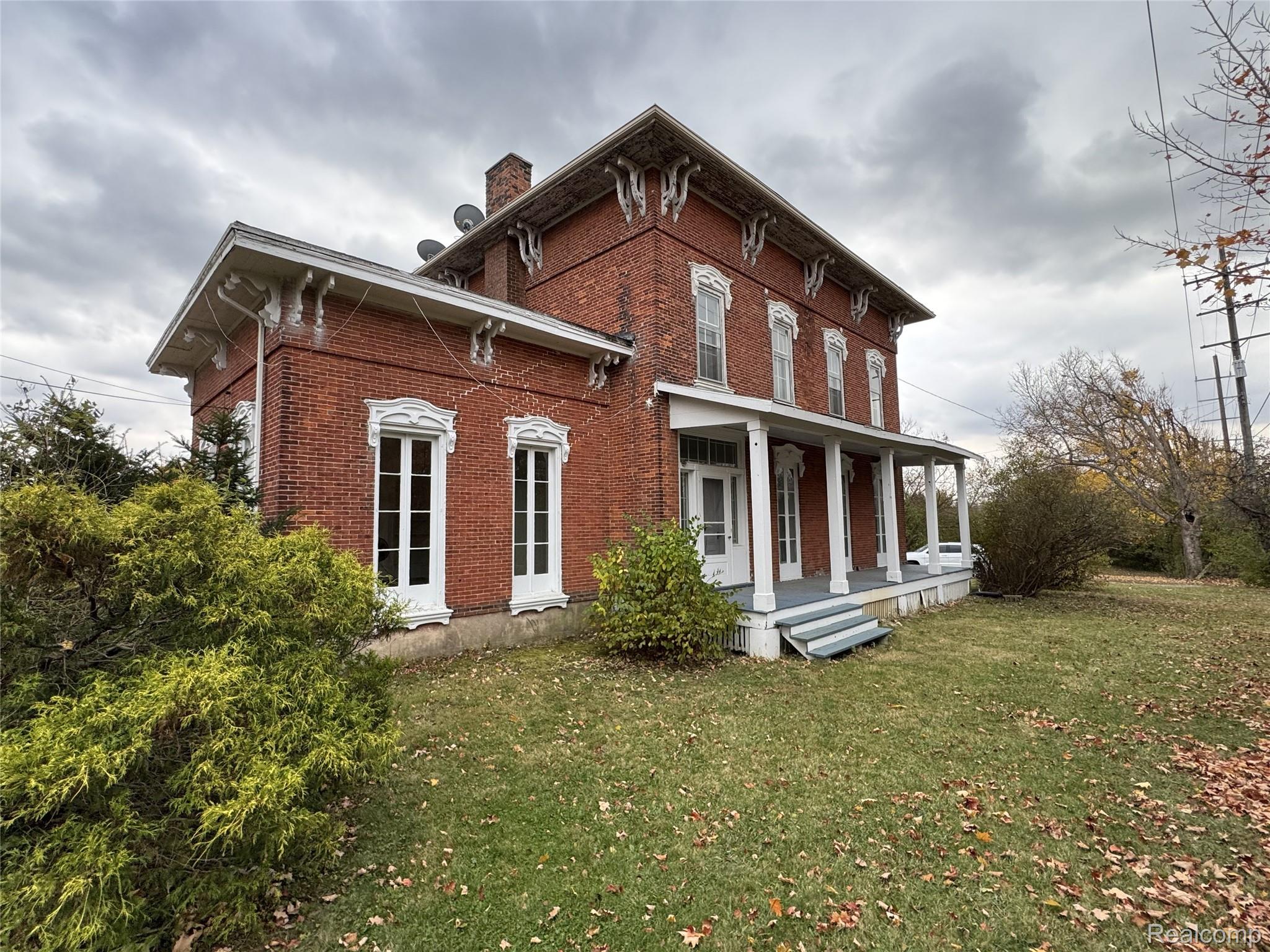 7443 E Michigan Avenue