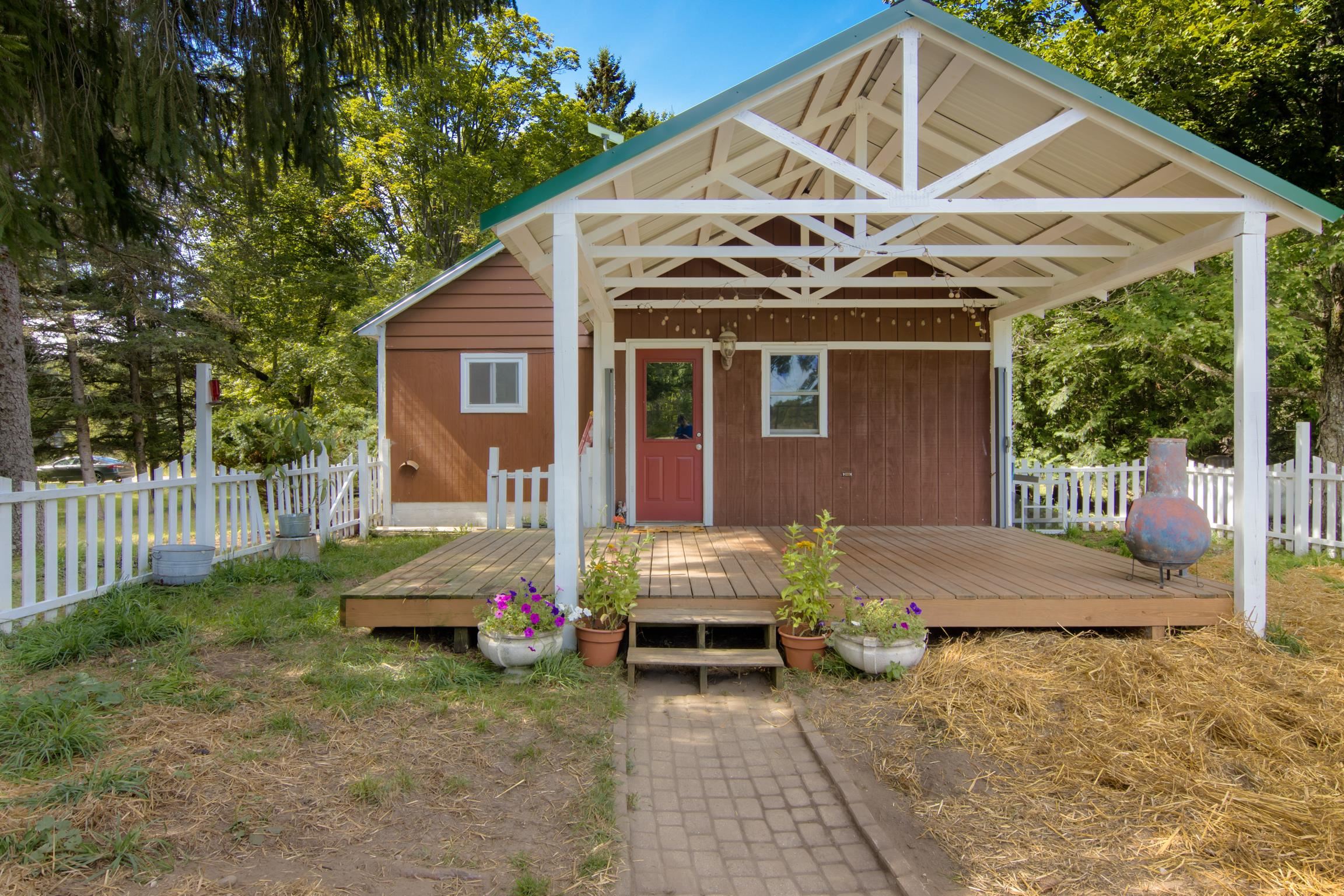6727 Pierce Road