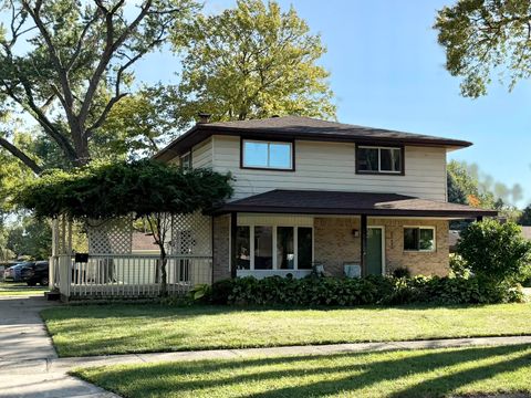 20425 Powers Avenue Dearborn Heights City MI 48125