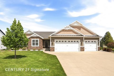Photo of 6022 Shadbush Drive, Saginaw Charter Township, MI 48603 (MLS # 61050207975)