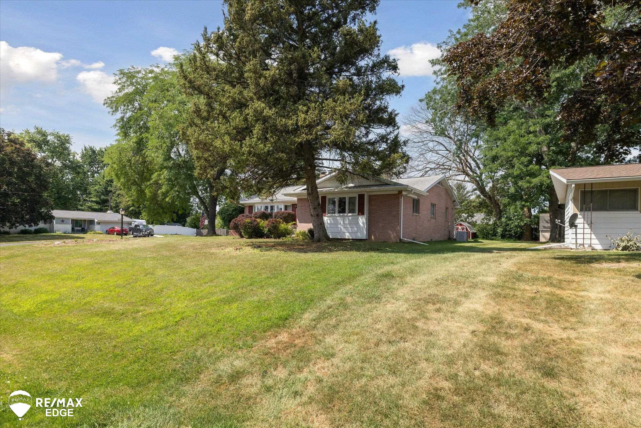 2209 Blackthorn Drive