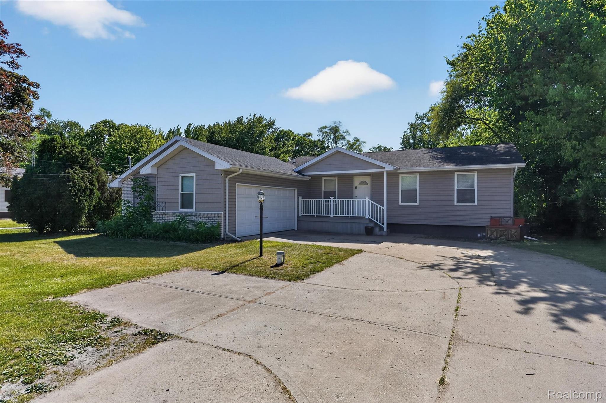 14232 North Road