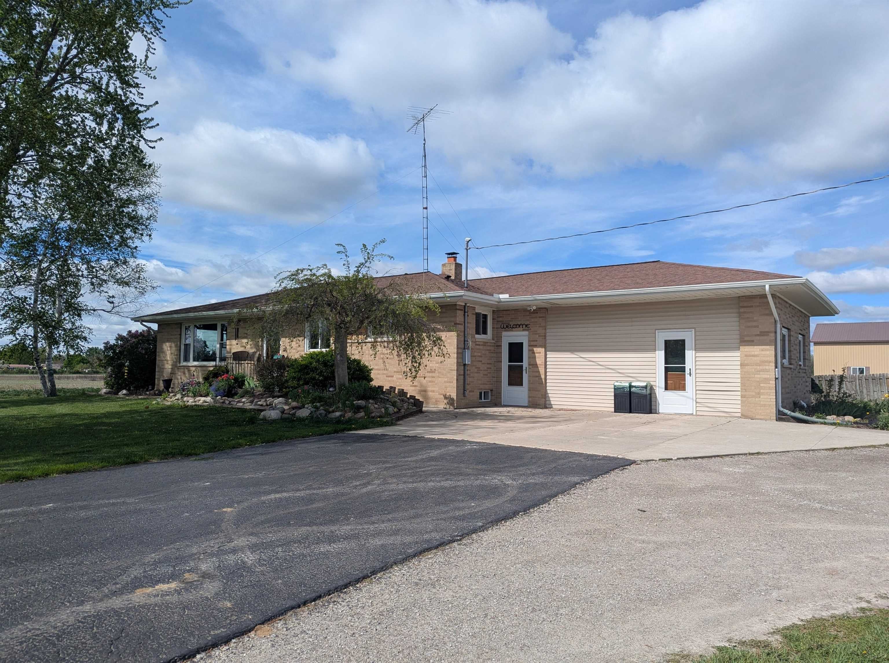 1171 N M-65