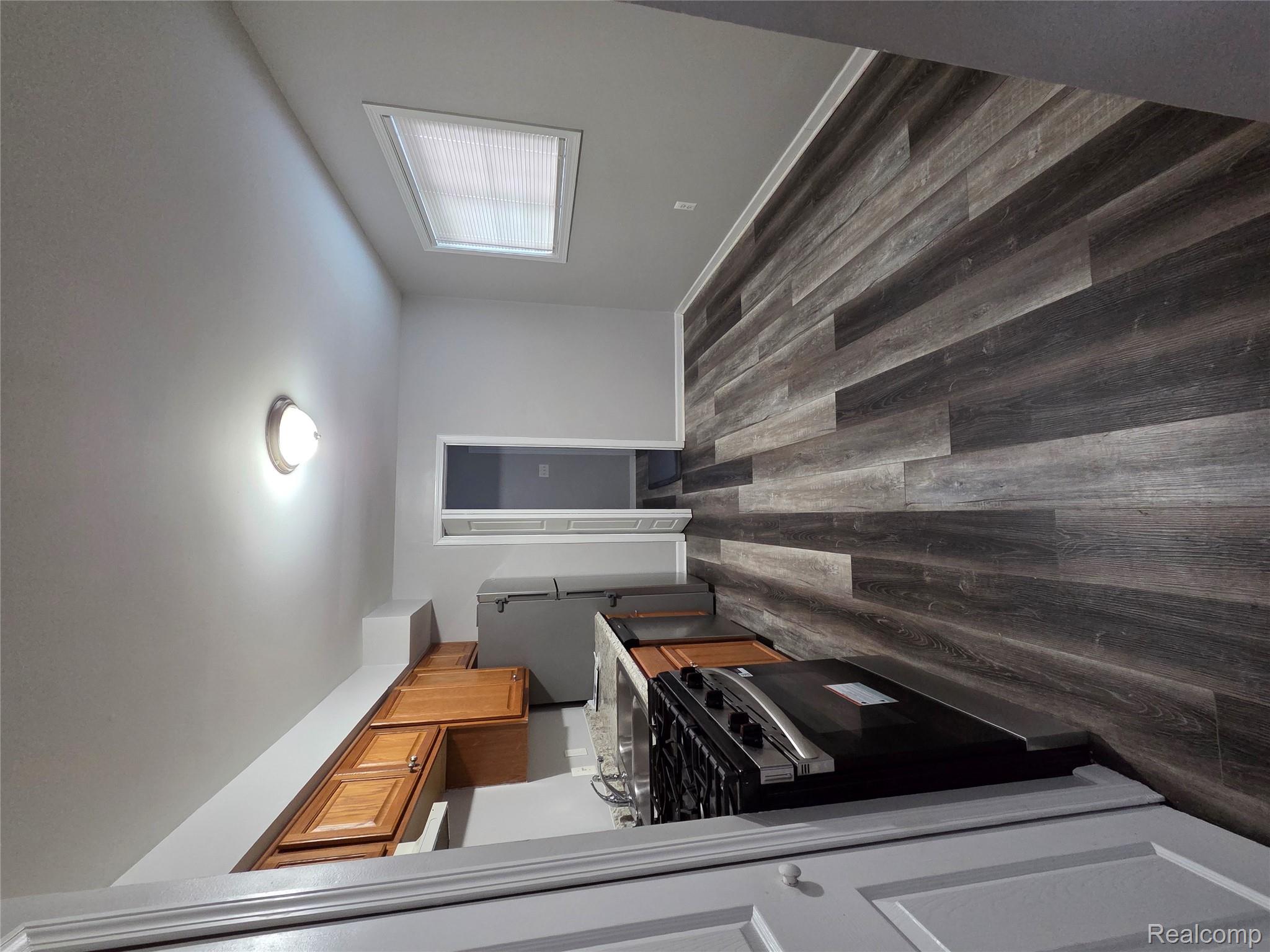 5852 Beech Daly Road