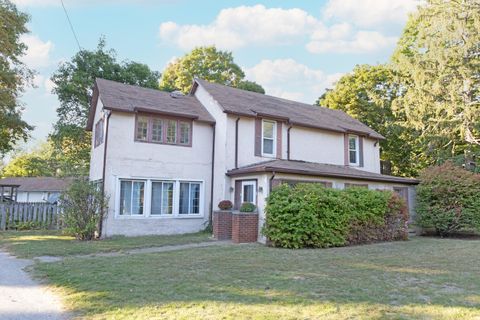 3180 S Lakeshore Drive Shoreham Village MI 49085