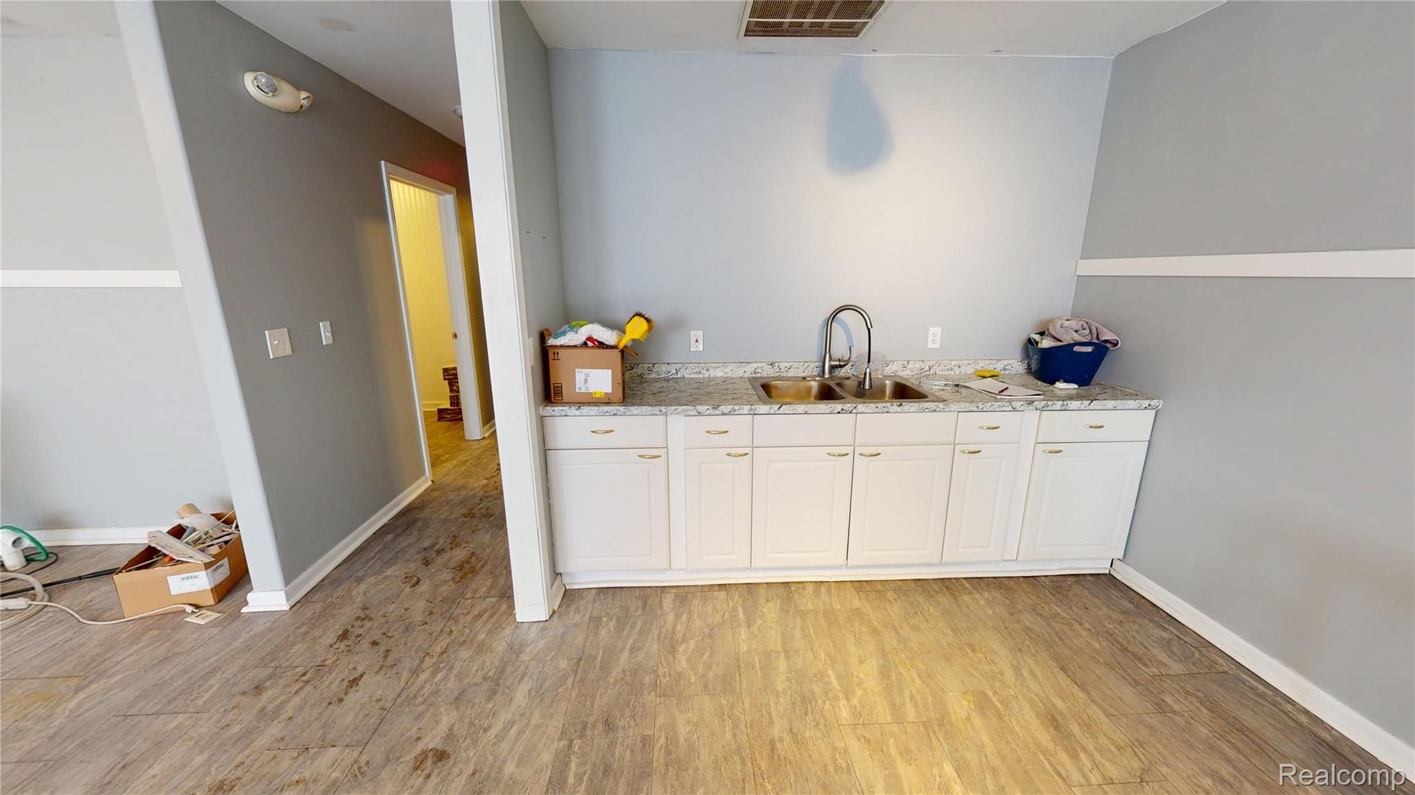 116 N Michigan Avenue