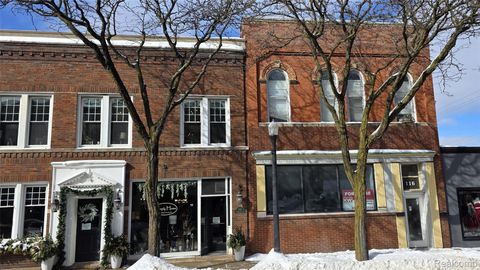 116 N Michigan Avenue Howell City MI 48843