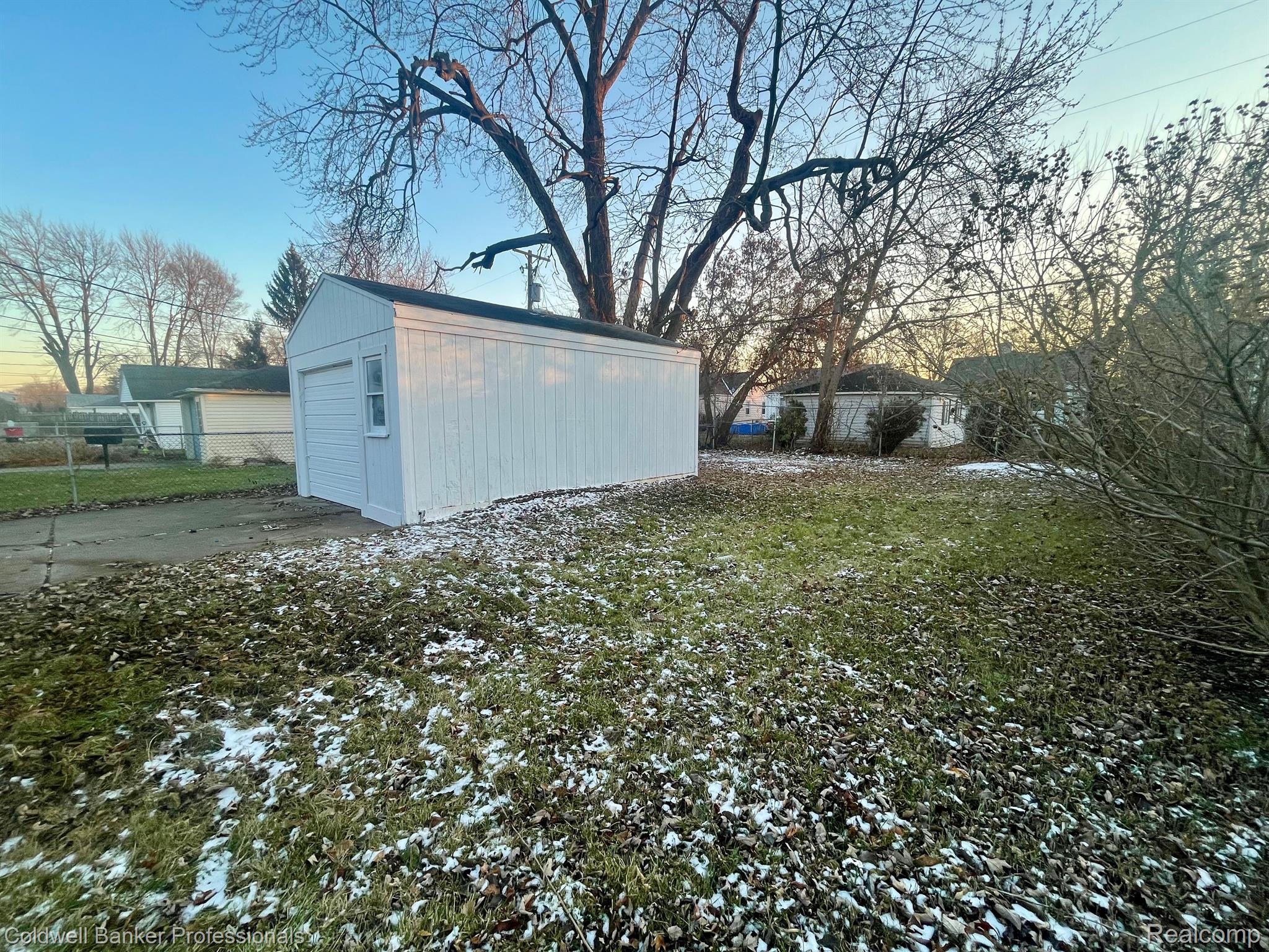 19130 WOODCREST Street