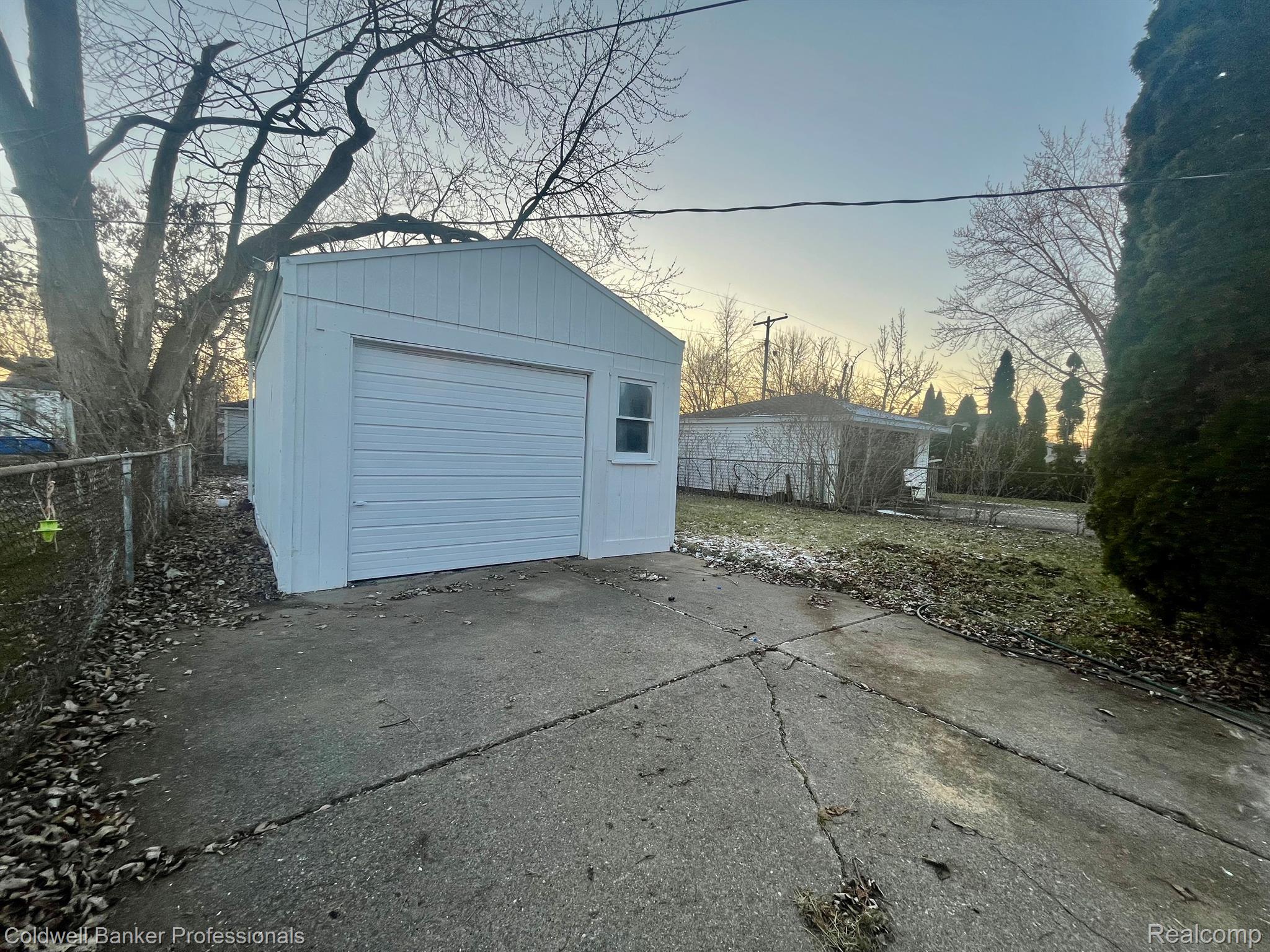 19130 WOODCREST Street