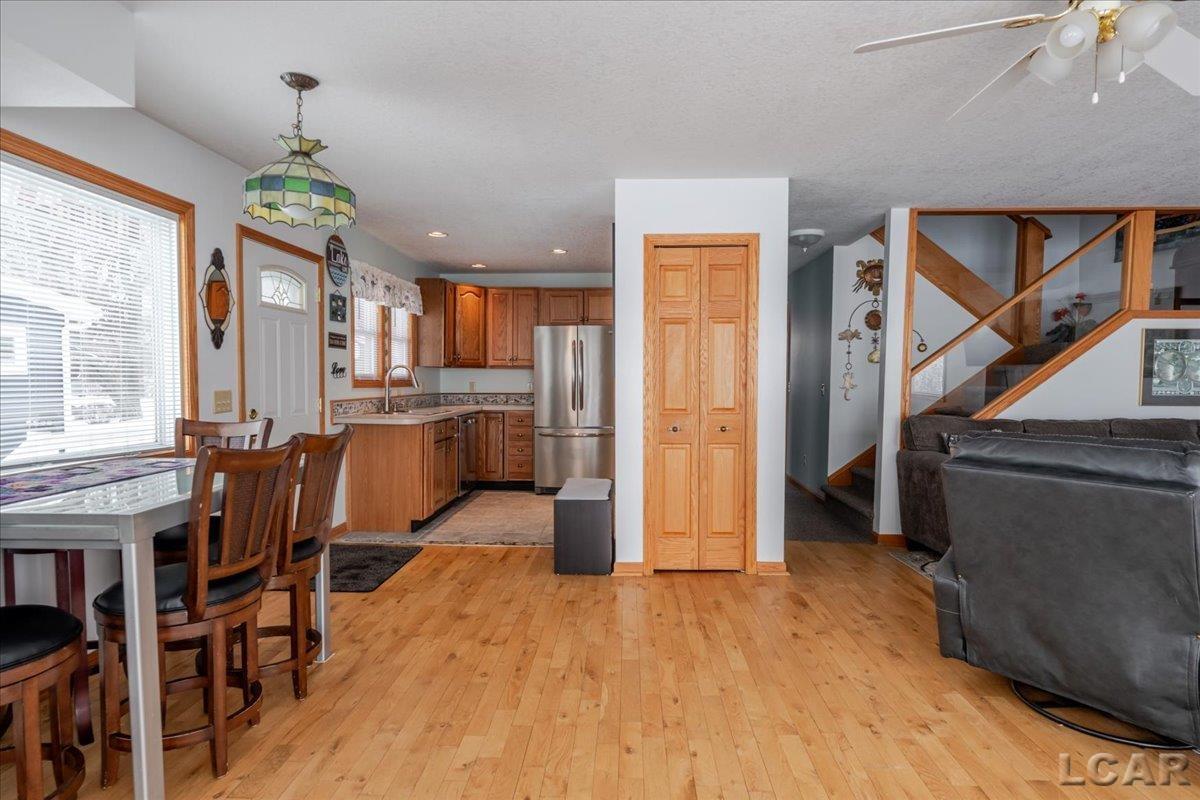 9920 & 9900 W Ferndale Drive