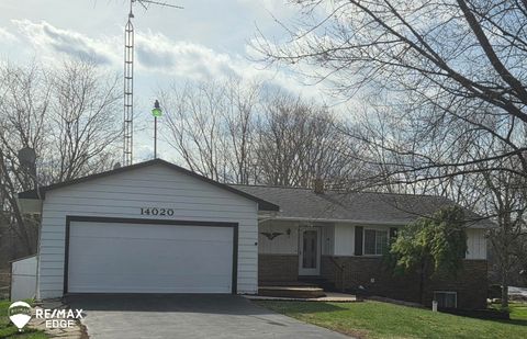 14020 North Road Fenton Charter Township MI 48430