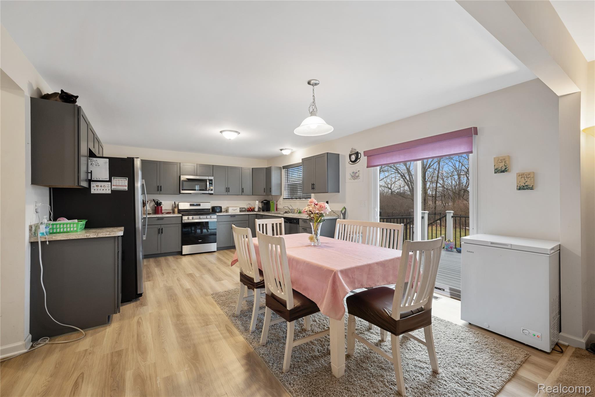 6709 Maplelawn Drive