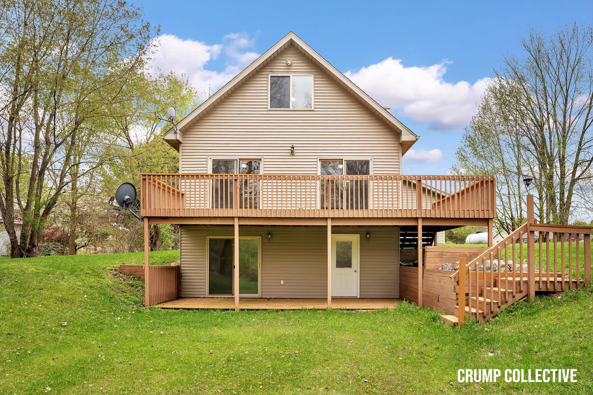 9129 Lakeside Drive