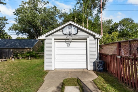Tiny photo for 948 N Prospect Road, Ypsilanti Charter Township, MI 48198 (MLS # 81026045616)
